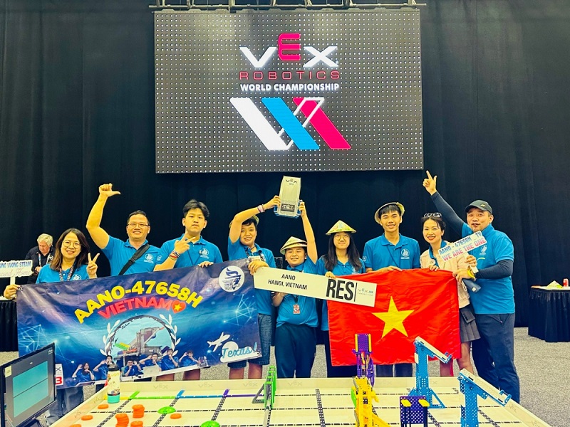 VEX World Championship: New playground for Vietnamese students