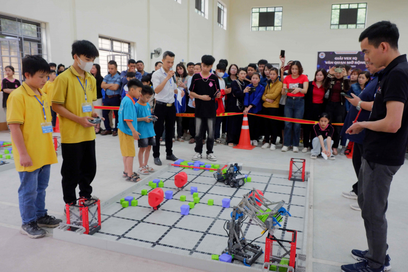 A Symbol of STEM Education in the Highland Area