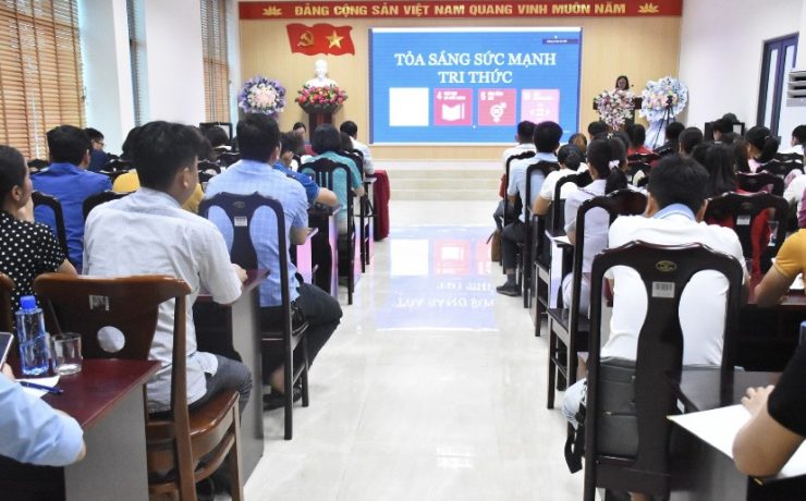 Tập huấn Giáo viên huyện Lục Yên - Yên Bái - STEM teachers training in Luc Yen - Yen Bai